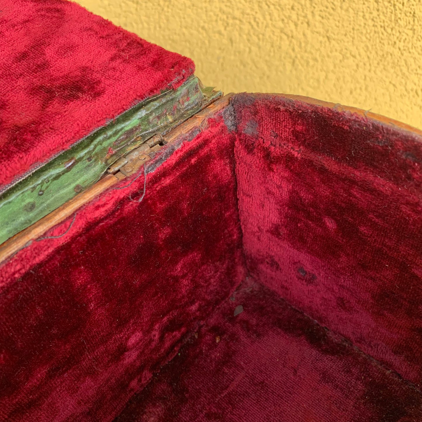 Tramp art box