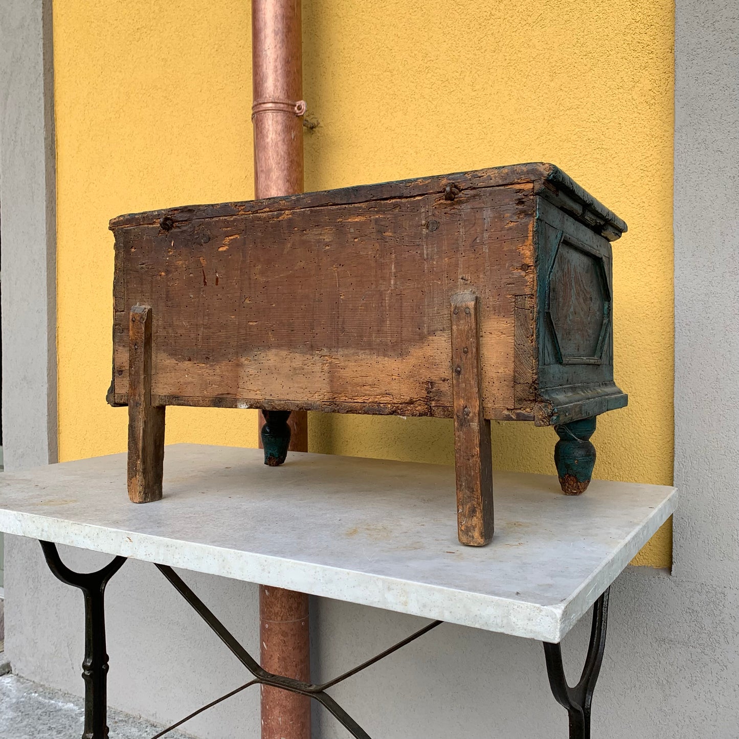 Lacquered chest