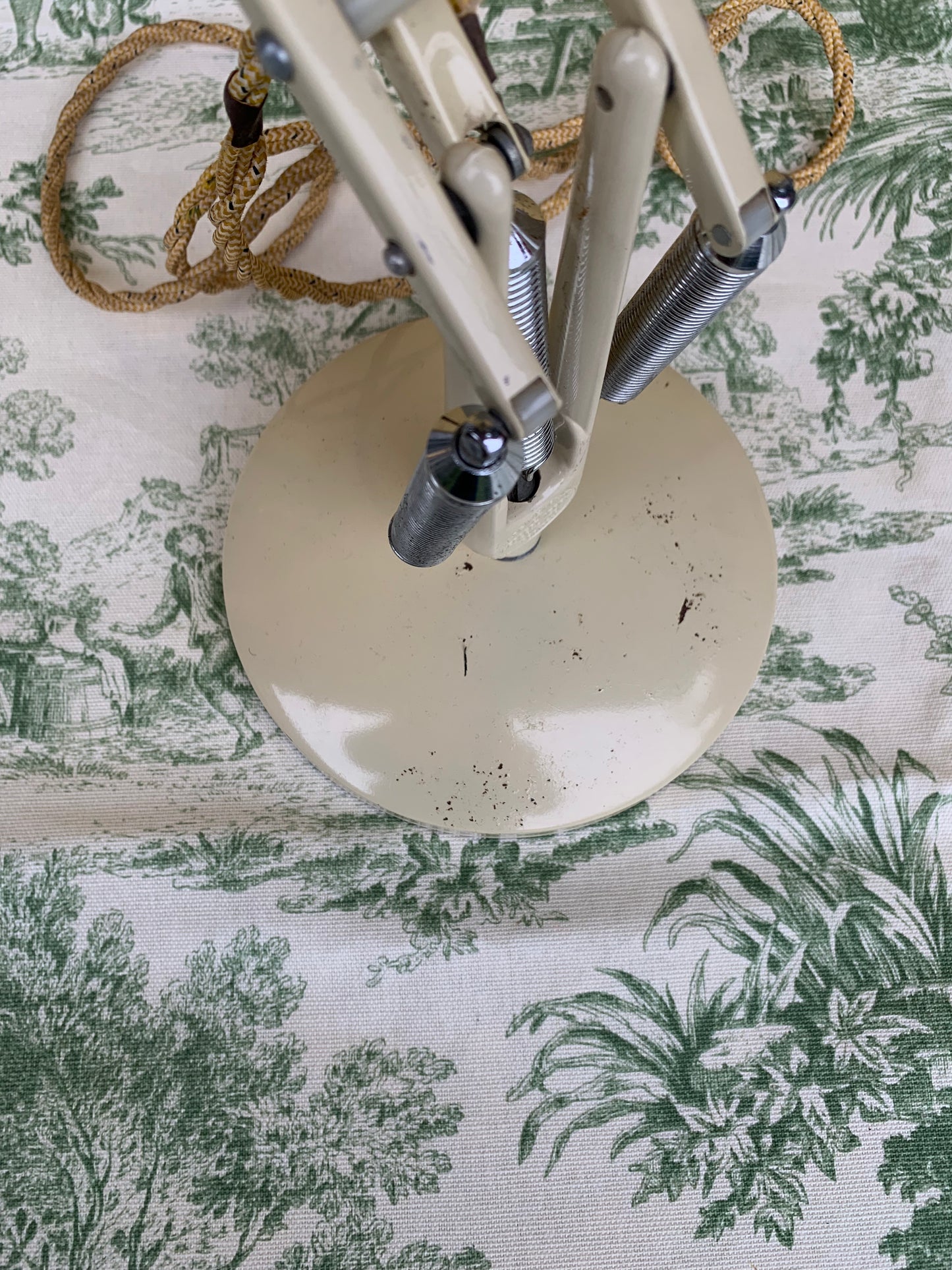 Anglepoise desk light