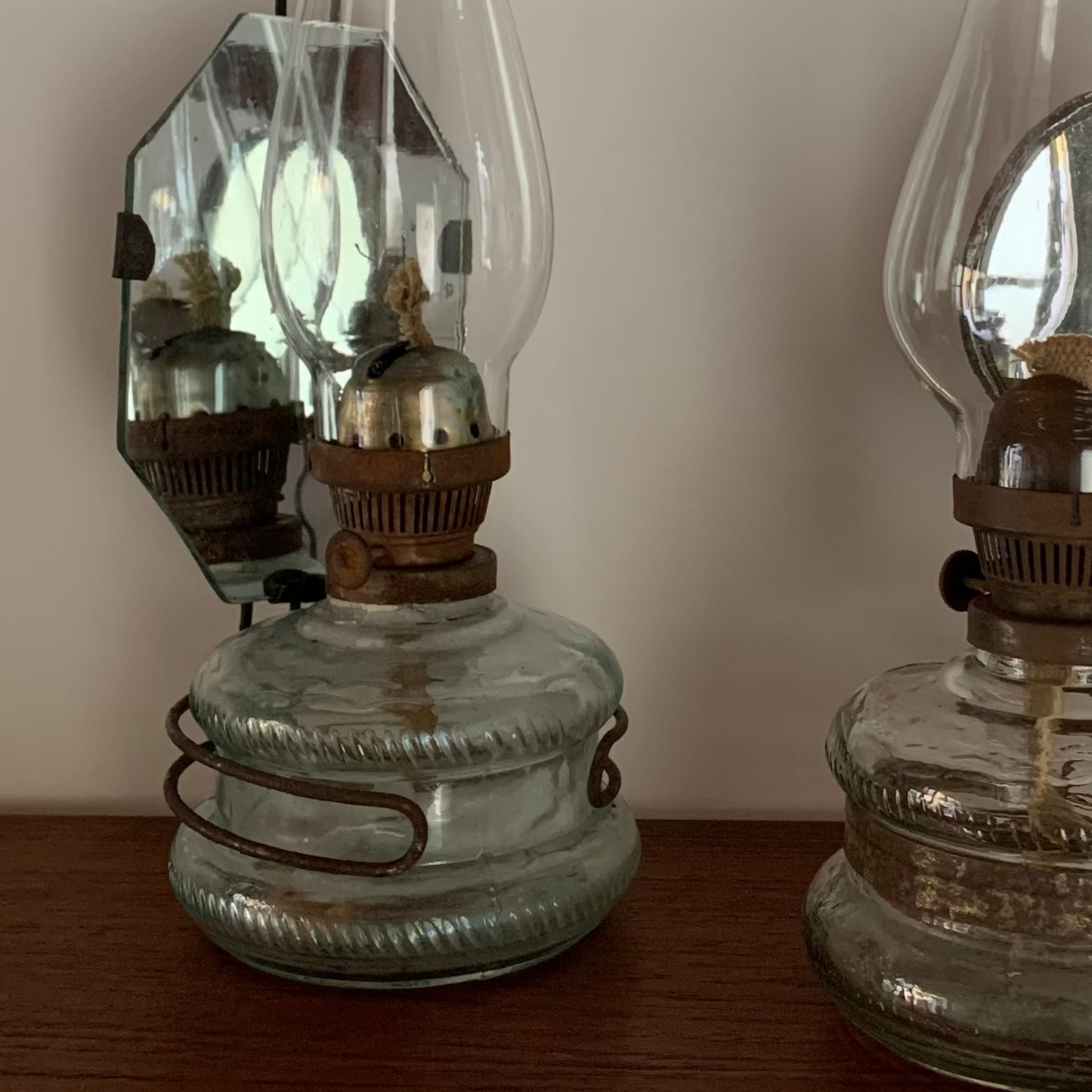 Oil lamp (set of two)