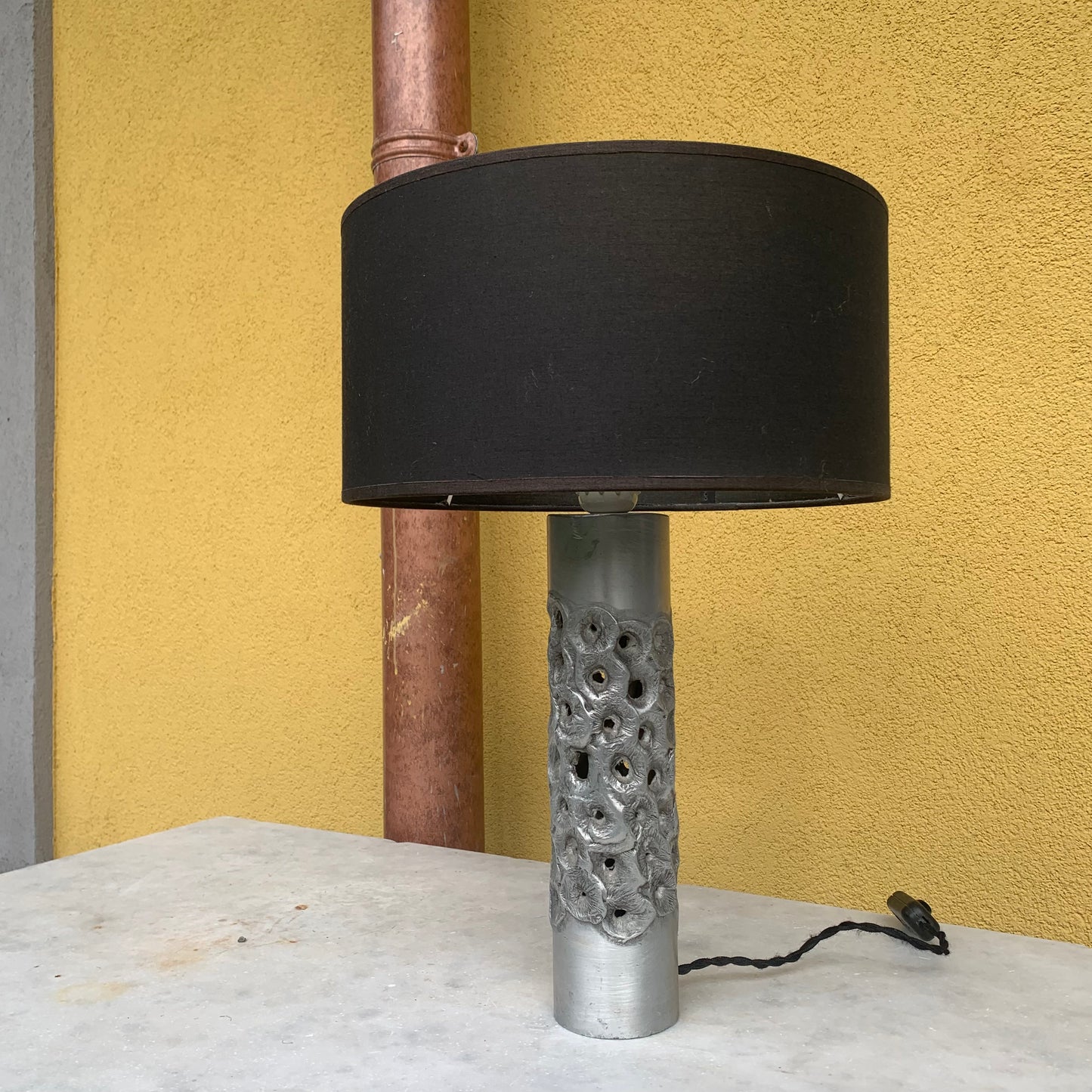 Brutalist table lamp by Willy Luyckx